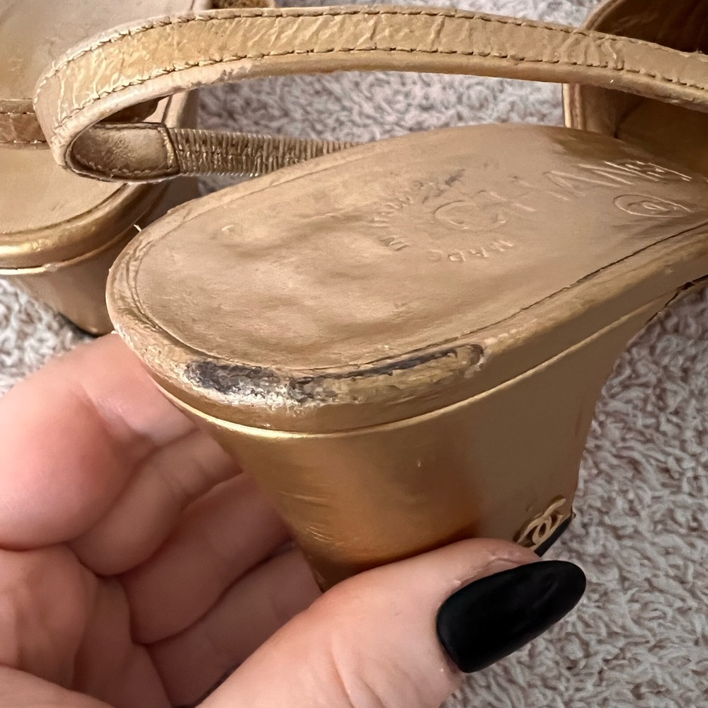 CHANEL slingback gold leather sandals CC interlocking logo cap toe black 6.5 7 - Picture 7 of 14